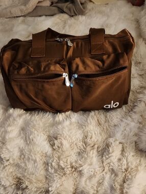 ALO Yoga Chocolate Brown Duffel with Dual Front Zipper Pockets